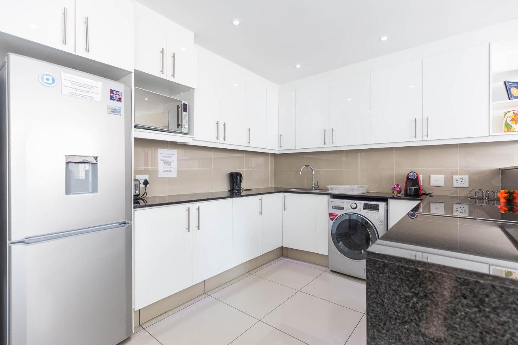 Perfect Beachfront Apartments Cape Town Ngoại thất bức ảnh